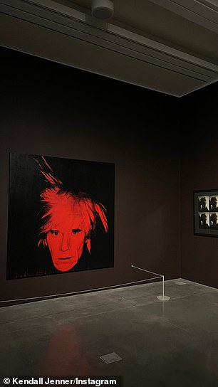 Autoportrait 1986 : Warhol est mort, 58 ans, en 1987