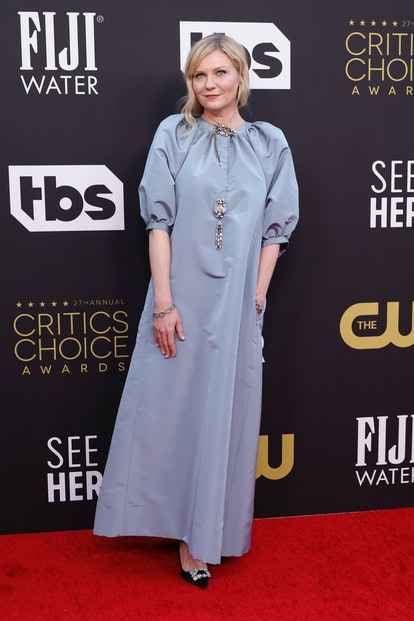 Kirsten Dunst assiste à la 27e cérémonie annuelle des Critics Choice Awards 