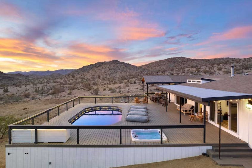 Planifiez vos journées autour de l'happy hour au coucher du soleil au Cloud Canyon Ranch.